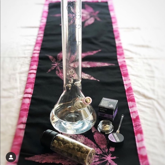 4’ HandStamped Table Runner - Picture 3 of 3